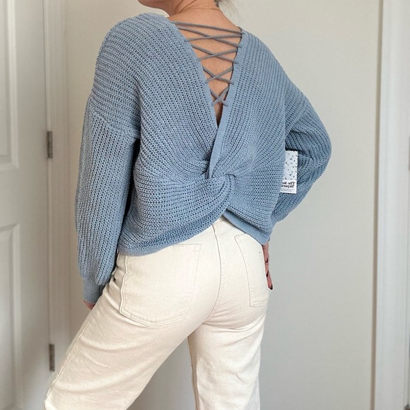 Knot Back with Lace Up Design Pullover Sweater - Picture 9 of 10